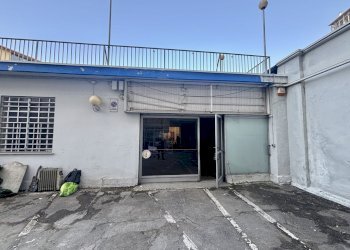 IMG_7341.JPG - Commercial Premises Via Parella 3, Torino (neighborhood Barriera Milano) - photo 9