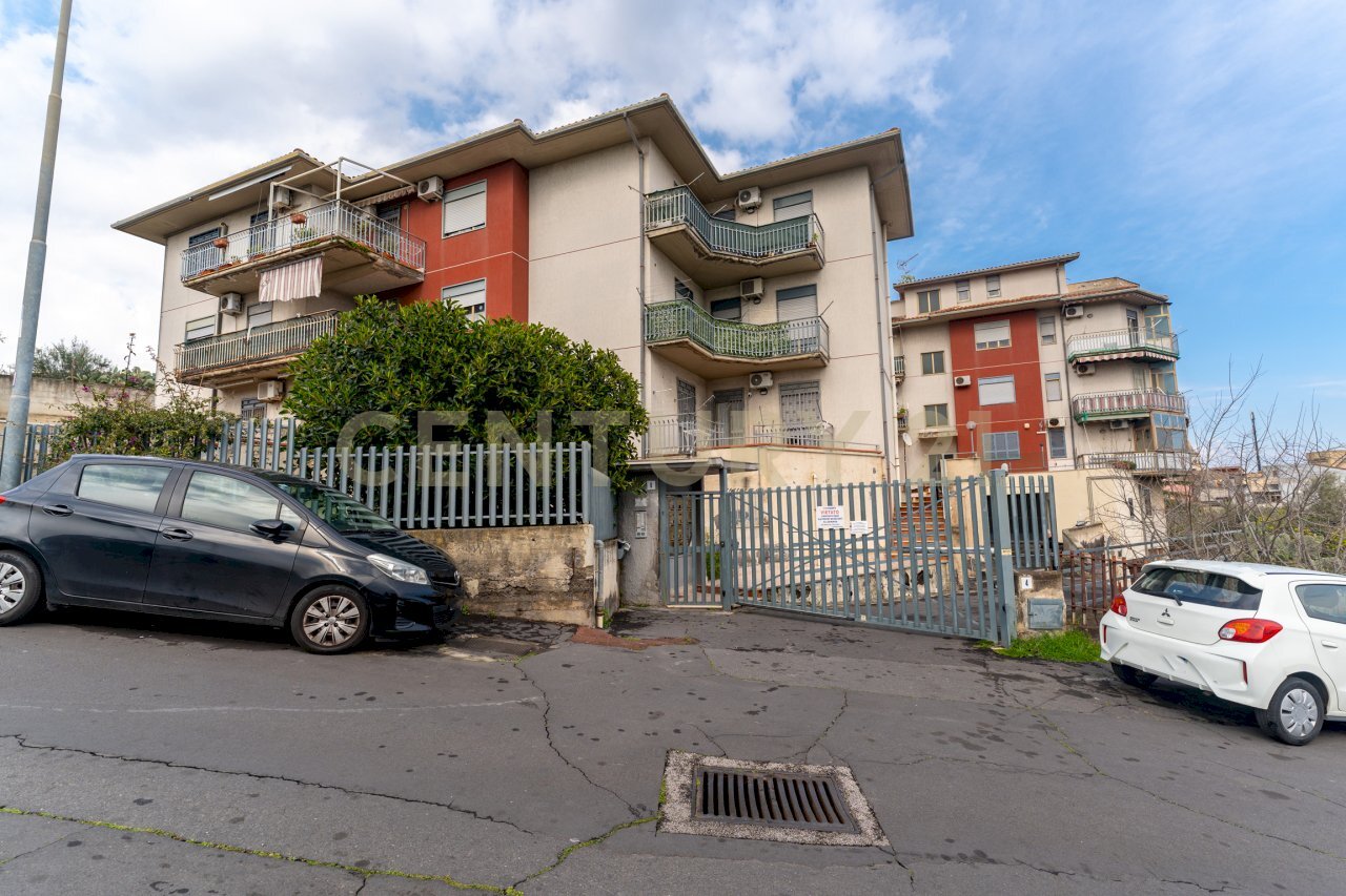Via Riccardo Zandonai 6 (1).jpg - Three-room apartment Via Riccardo Zandonai 6, Catania - photo 1