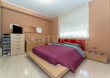 Via Riccardo Zandonai 6 (27).jpg - Three-room apartment Via Riccardo Zandonai 6, Catania - photo 17