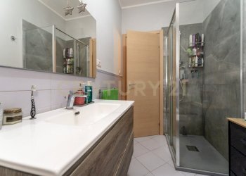 Via Riccardo Zandonai 6 (39).jpg - Three-room apartment Via Riccardo Zandonai 6, Catania - photo 29