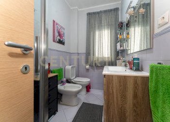 Via Riccardo Zandonai 6 (38).jpg - Three-room apartment Via Riccardo Zandonai 6, Catania - photo 30