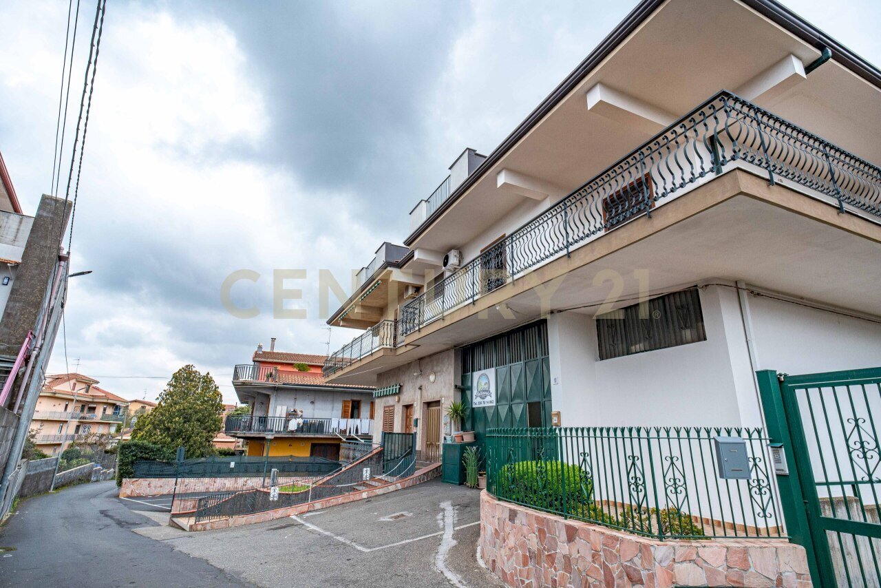 DSC05810.jpg - Quadrilocale Via delle Rose 17, Valverde - foto 1