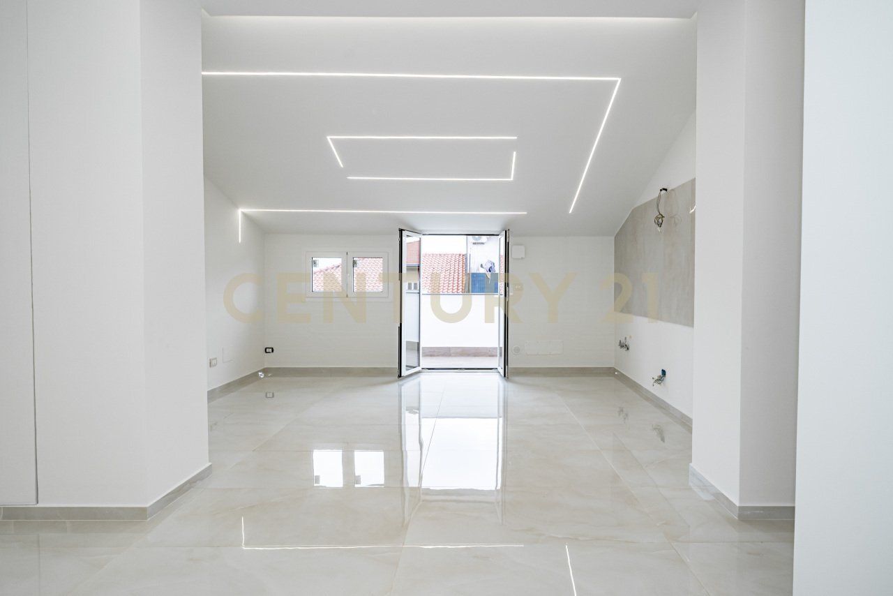 DSC05816.jpg - Quadrilocale Via delle Rose 17, Valverde - foto 3