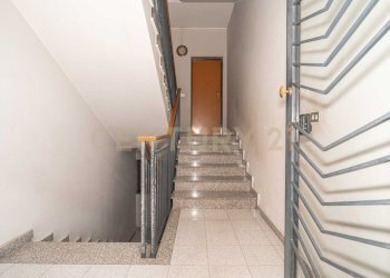 DSC05476.jpg - Quadrilocale Via Salvo D'Acquisto 42, Aci Catena - foto 2