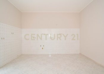 DSC05489.jpg - Quadrilocale Via Salvo D'Acquisto 42, Aci Catena - foto 12