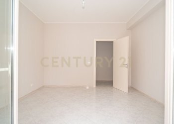 DSC05495.jpg - Quadrilocale Via Salvo D'Acquisto 42, Aci Catena - foto 16