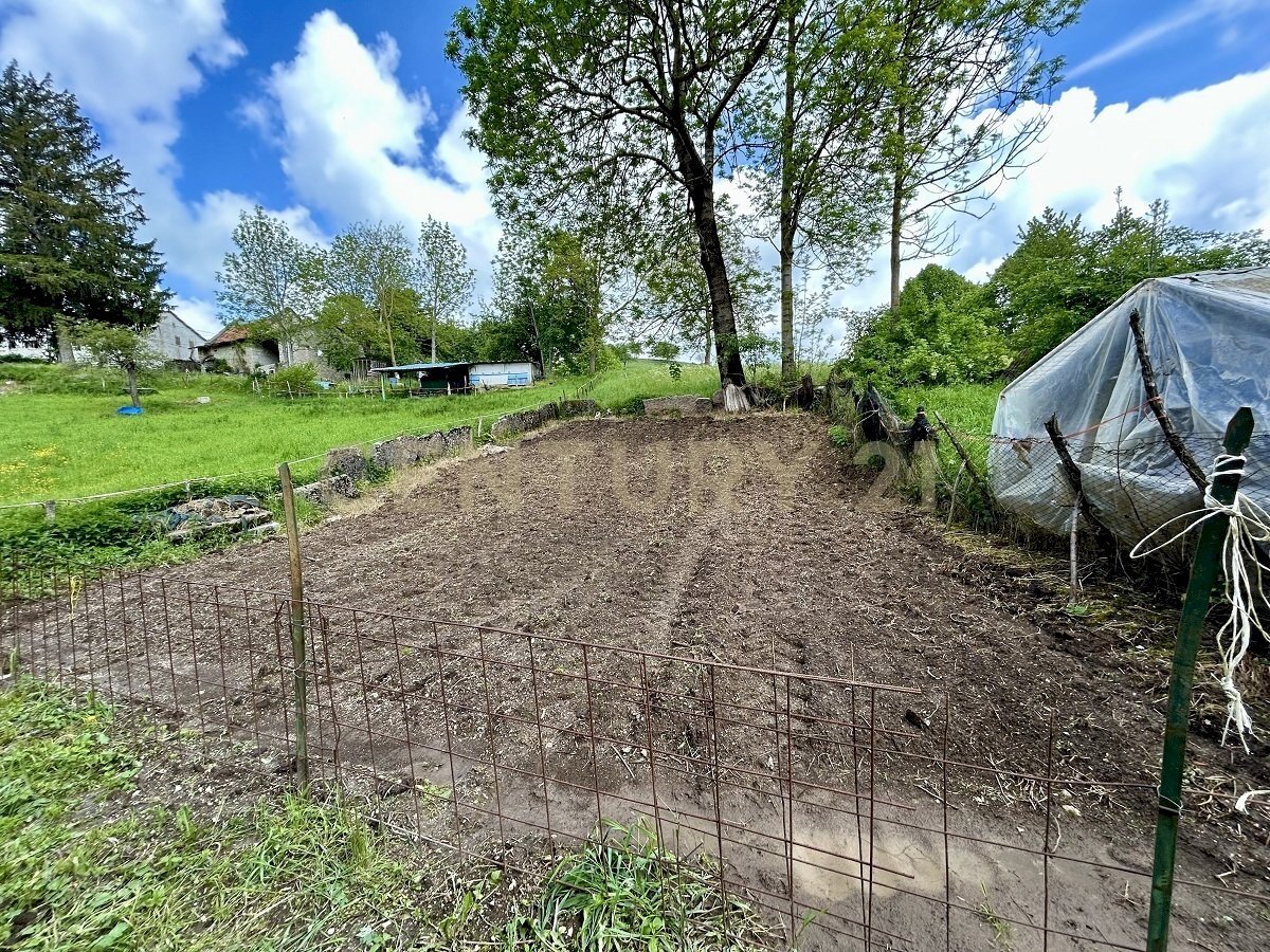 01 copertina.jpeg - Agricultural land Contrada Tezze, Velo Veronese - photo 1