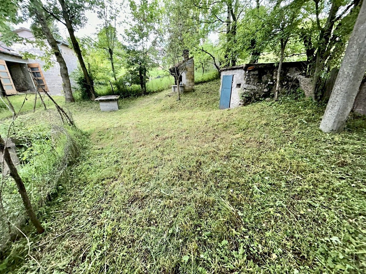 02.jpeg - Agricultural land Contrada Tezze, Velo Veronese - photo 2