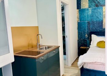 981b85b7-3e94-41d0-9010-24c07884e2cc.jpg - Monolocale Lungomare Cristoforo Colombo, Salerno - foto 3