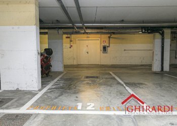 6.0 POSTO AUTO 12.jpg - Box Via Bombrini, Genova (zona Sampierdarena) - foto 12