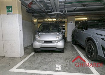 2.0 POSTO AUTO 5.jpg - Box Via Bombrini, Genova (zona Sampierdarena) - foto 16