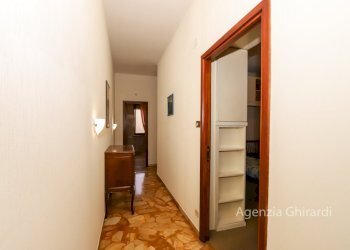 7.2 corridoio.jpg - Appartamento Via Briscata 7, Genova (zona Sestri Ponente) - foto 13