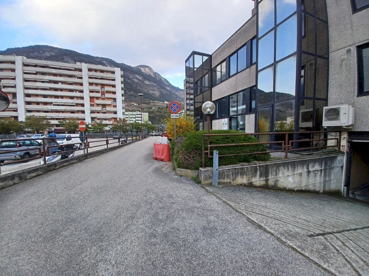 8d18be02-1528-4415-937a-022ed803abf0.jpg - Box Trento - foto 1