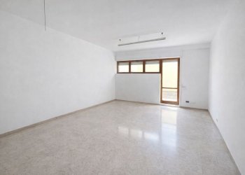 WhatsApp Image 2026-03-24 at 16.51.27.jpeg - Apartment Via Imperatore Adriano 11, Lecce - photo 5