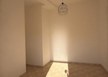 PHOTO-2026-04-27-13-04-49 14.jpg - Independent house Viale Roma 210, Anzio - photo 3