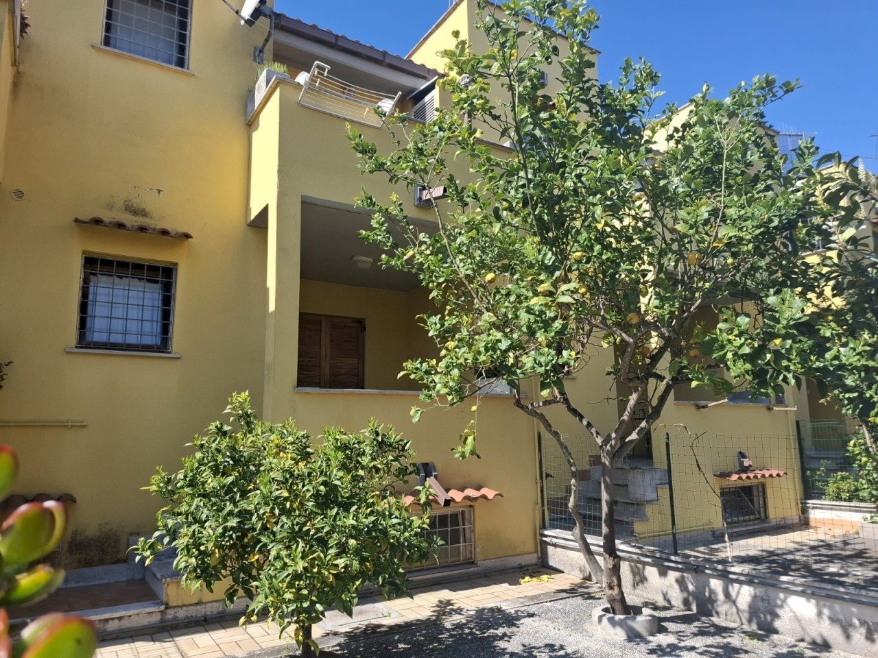 facciata - Terraced Villa Via degli Olmi 11, Anzio - photo 1