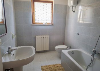 bagno - Villa a Schiera Via degli Olmi 11, Anzio - foto 14