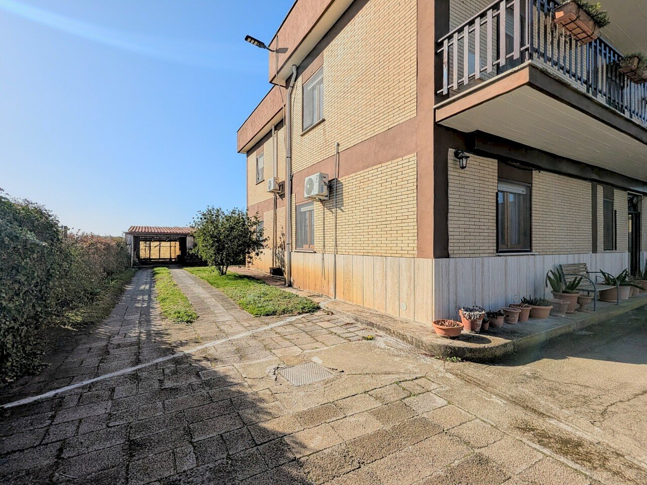 PXL_20260213_091527021~2.jpg - Villa Via Granieri 56, Nettuno - photo 3