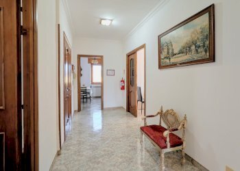 PXL_20260213_092751480.NIGHT~2.jpg - Villa Via Granieri 56, Nettuno - photo 27