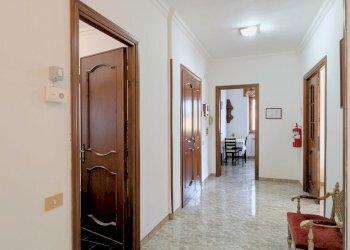 PXL_20260213_092801563.NIGHT~2.jpg - Villa Via Granieri 56, Nettuno - photo 28