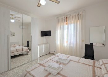 PXL_20260213_092824631.NIGHT~2.jpg - Villa Via Granieri 56, Nettuno - photo 30