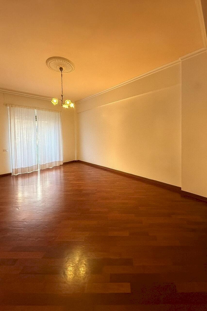 PHOTO-2025-12-06-18-04-15.jpg - Appartamento Via Arturo Graf 52, Roma - foto 2