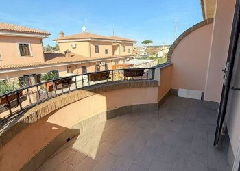 6db324d3-411e-4cd0-9950-6c94aa5081cf.jpeg - Independent house Via Casal di Claudia 47, Anzio - photo 2