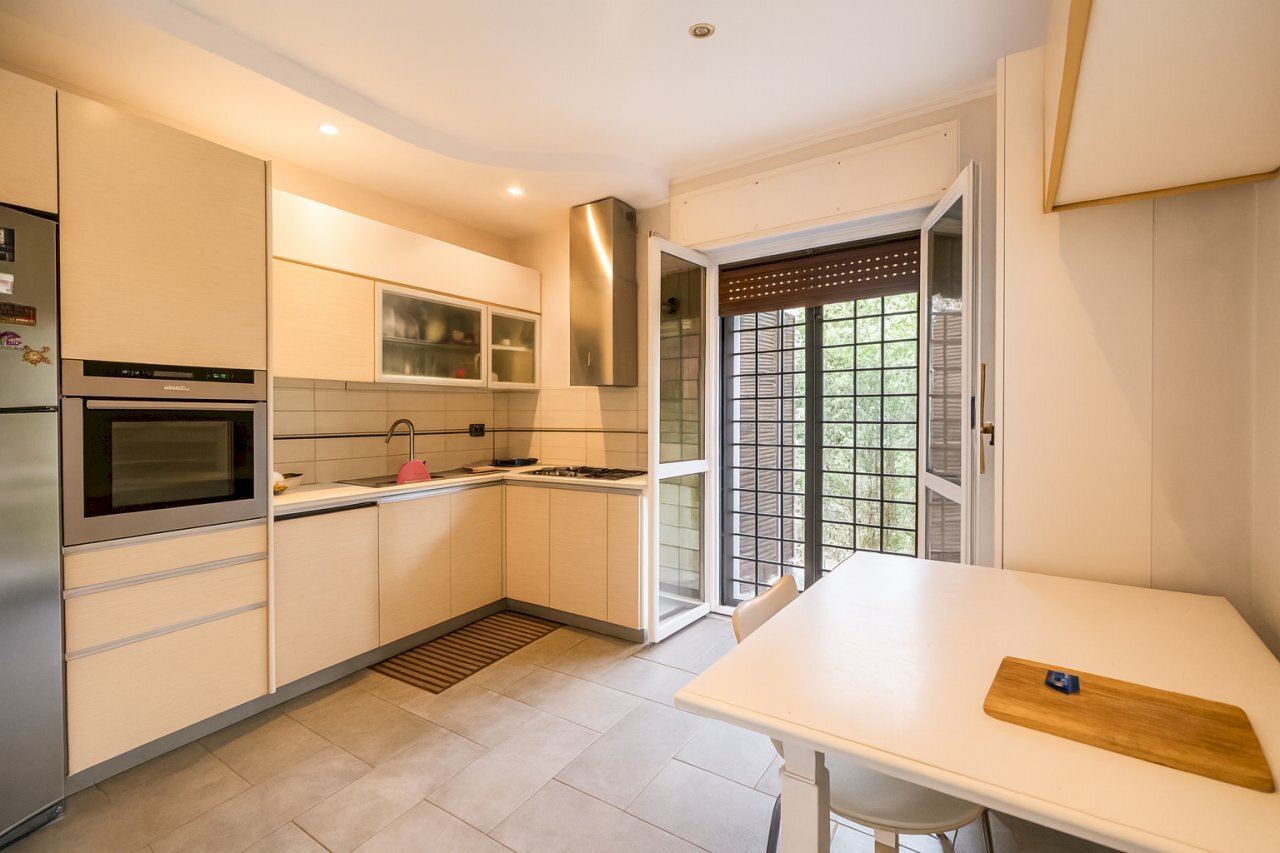 42A830F3-8530-443A-9356-492EB080EAD8.PNG - Trilocale Via Leonida Rech 58, Roma - foto 3