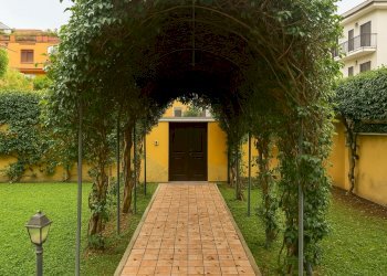 C6F8D2A1-F161-499F-ACB5-8B1232D1D88D.PNG - Trilocale Via Leonida Rech 58, Roma - foto 14