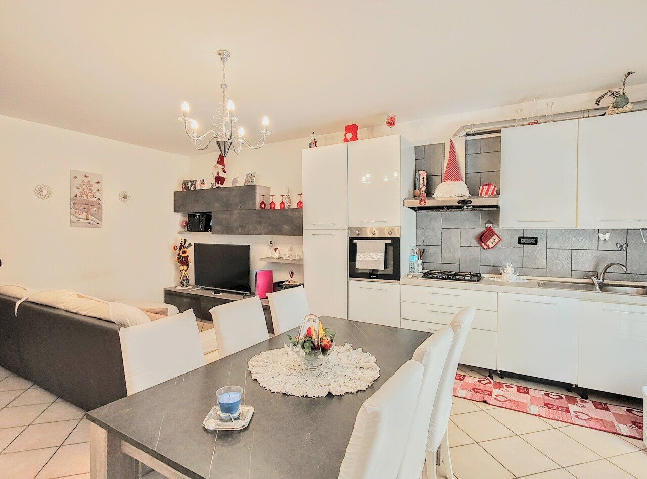 IMG_20250624_170725128_HDR~2.jpg - Two-room apartment Corso Italia 9, Anzio - photo 1