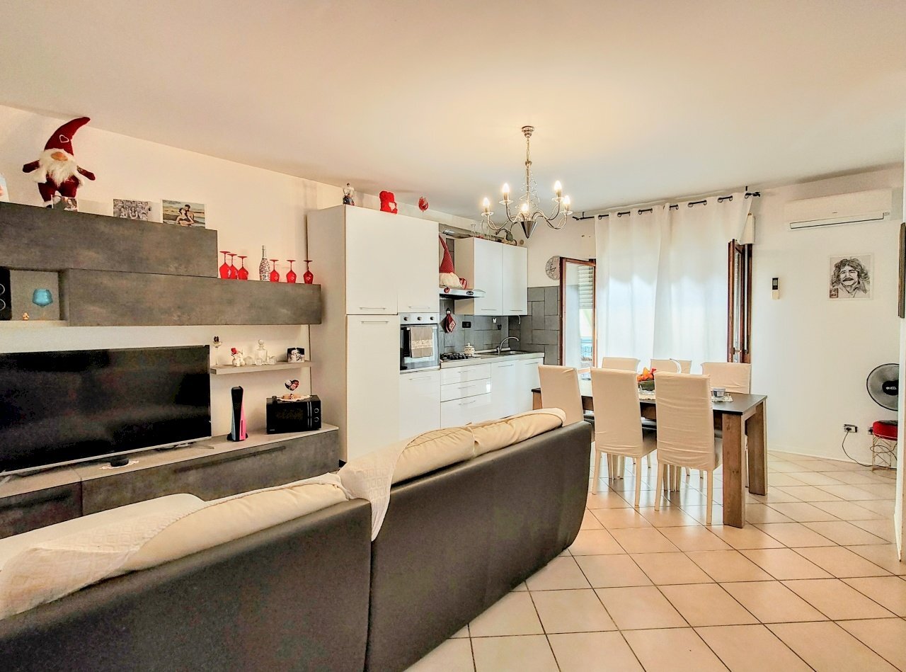 IMG_20250624_170557187_HDR~2.jpg - Two-room apartment Corso Italia 9, Anzio - photo 3