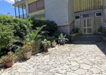 ingresso palazzina - Attic viale delle Nereidi 31, Anzio - photo 14