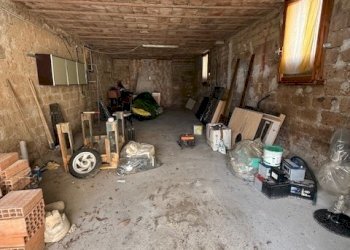 IMG_4388.jpg - Magazzino Viale Guglielmo Marconi 229, Anzio - foto 10