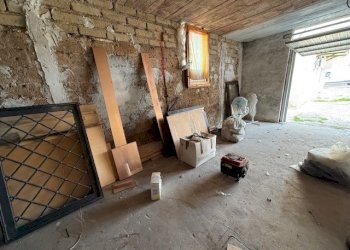 IMG_4392.jpg - Magazzino Viale Guglielmo Marconi 229, Anzio - foto 14