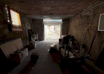 IMG_4393.jpg - Magazzino Viale Guglielmo Marconi 229, Anzio - foto 15