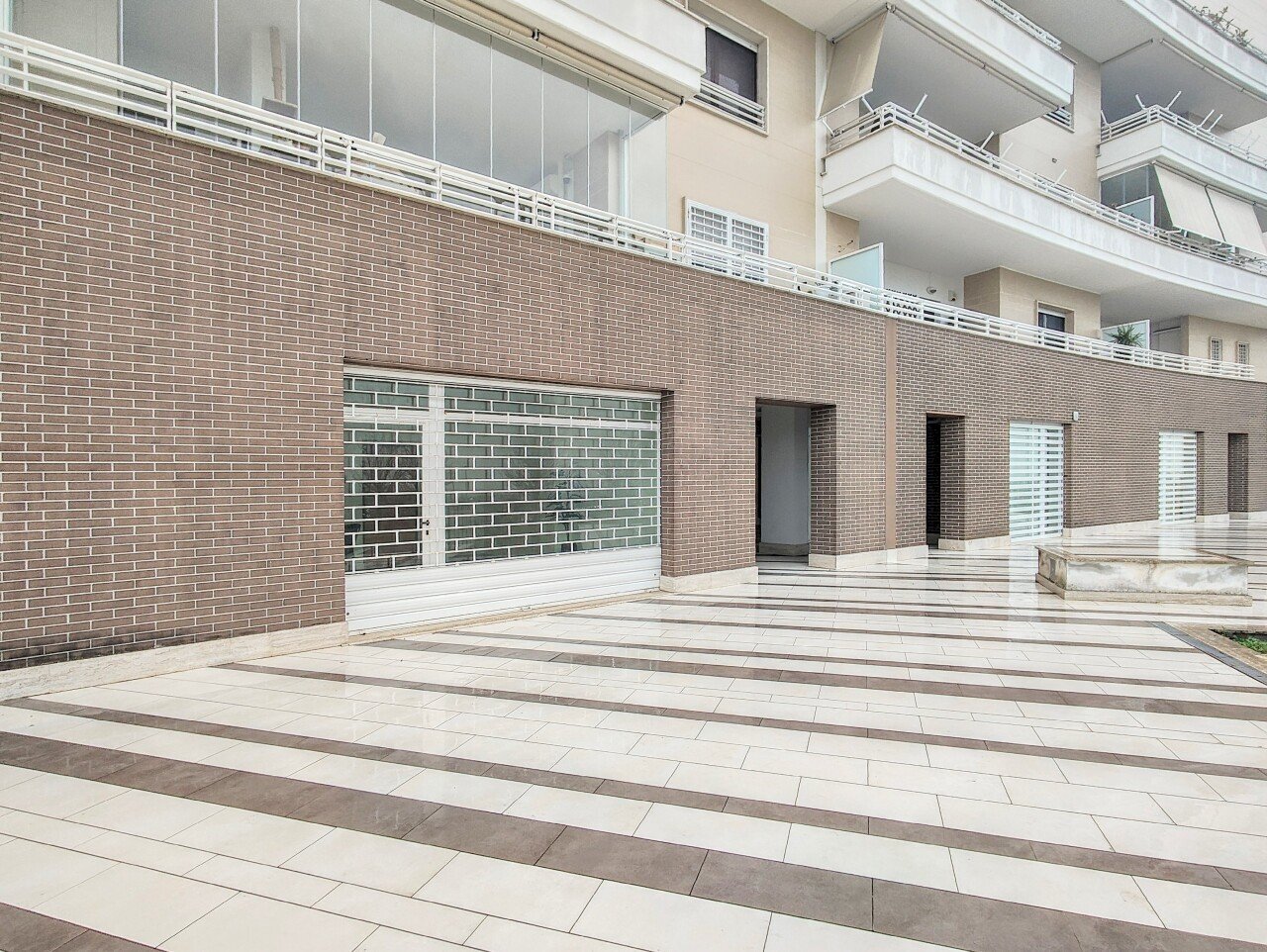 IMG_20250225_164543774~2.jpg - Commercial Premises Via alberto giolitti 53, Roma (neighborhood Mezzocammino) - photo 3