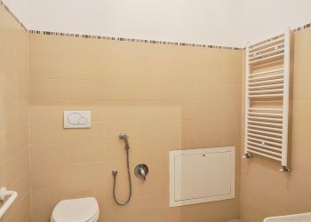 IMG_20250225_164120891~2.jpg - Locale Commerciale Via alberto giolitti 53, Roma (zona Mezzocammino) - foto 15