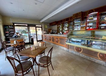 IMG_2429.jpg - Cafeteria - Cold Bar Via Venezia 12, Nettuno - photo 1