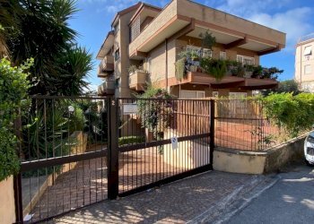 IMG_0029.jpg - Box VIA PEGASO 2, Anzio - foto 1