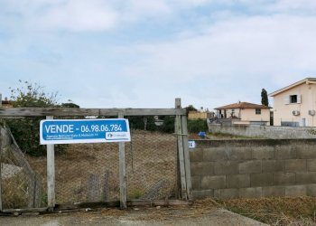 IMG_20211006_110521.jpg - Terreno agricolo Via della Campana, Anzio - foto 1