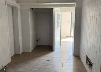 IMG_0003.jpeg - Commercial Premises Via Lodi 5, Cornegliano Laudense - photo 6