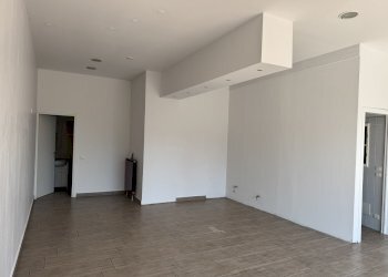 IMG_9994.jpeg - Commercial Premises Via Lodi 5, Cornegliano Laudense - photo 10