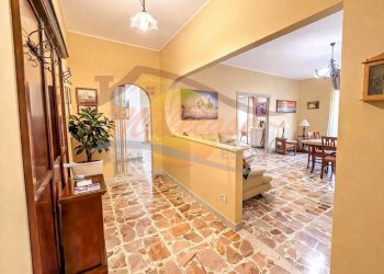 90ff0171-debb-461d-a0ab-b339a2a87844.jpg - Quadrilocale Via Mattia Preti, Siracusa - foto 9