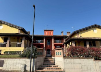 WhatsApp Image 2026-03-23 at 15.39.29.jpeg - Quadrilocale Varano de' Melegari - foto 1