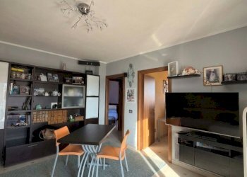 Gemini_Generated_Image_pq5es6pq5es6pq5e.png - Quadrilocale Varano de' Melegari - foto 4