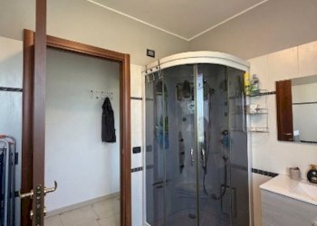 Gemini_Generated_Image_5mnvo95mnvo95mnv.png - Quadrilocale Varano de' Melegari - foto 16