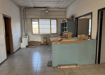 IMG_5744.jpeg - Laboratorio Via Sandro Cabassi 42/g, Modena (zona Circoscrizione 1) - foto 5