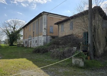 Casa indipendente Strada Nazionale Per Carpi Nord 1260, Modena - foto 1