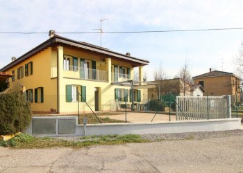 Porzione di casa Via Mussolina, San Pietro in Casale - foto 1