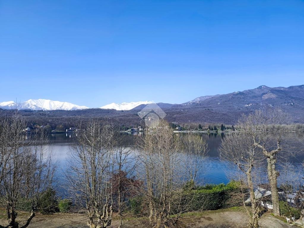 Four-room apartment Corso laghi, Avigliana - photo 1